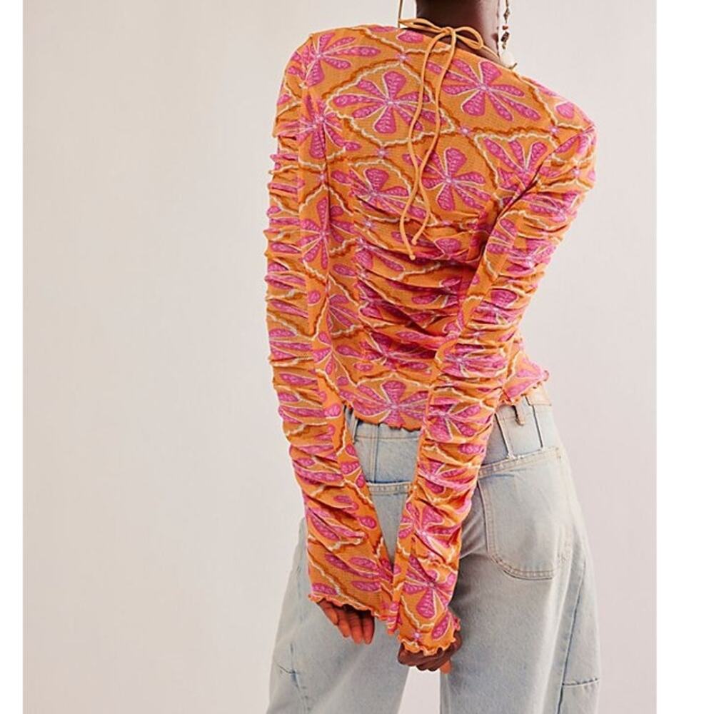 NEW Free People Through The Meadow Grapefruit Seltzer Orange Ruched Retro Top - Picture 3 of 13